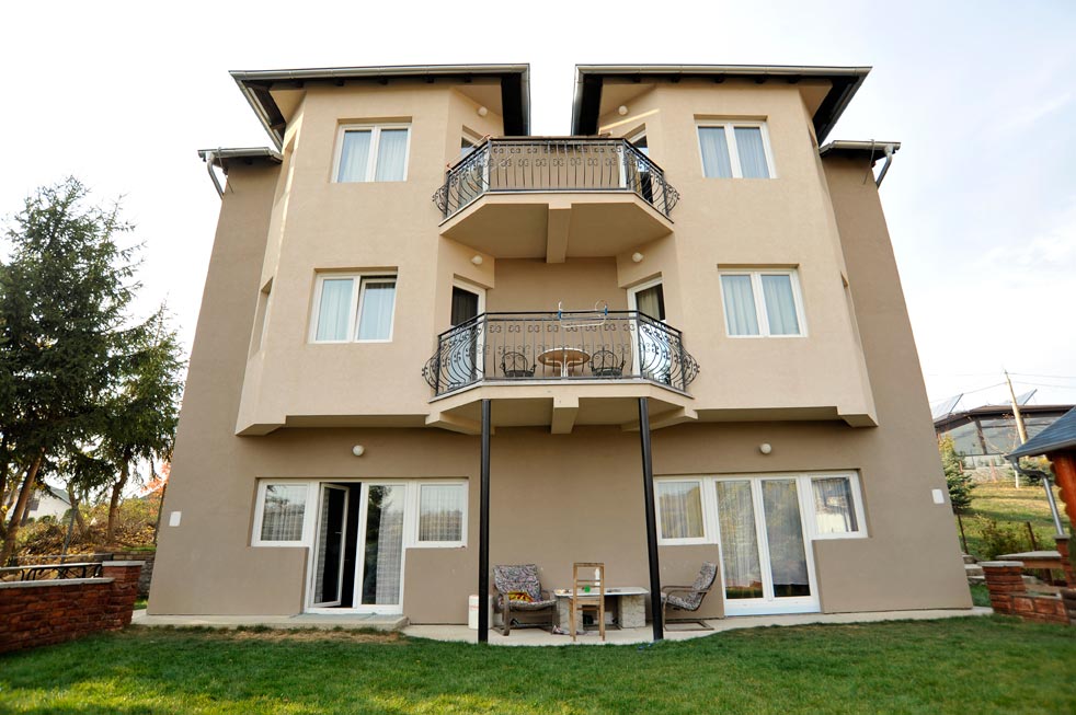 Banja Vrdnik, Vrdnik, smestaj, apartmani, vila izvor, odmor, sobe za izdavanje